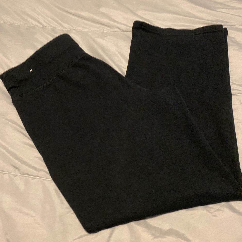 Black leggings